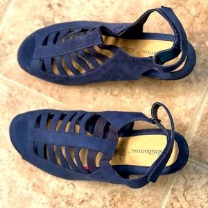 Beautiful dark blue suede heels